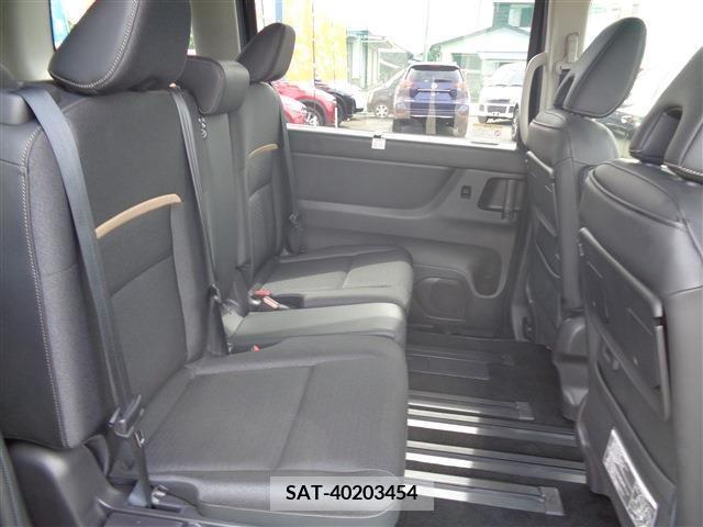 Nissan SERENA 2023-03 285587-15