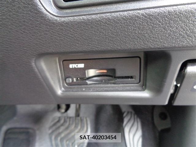 Nissan SERENA 2023-03 285587-24