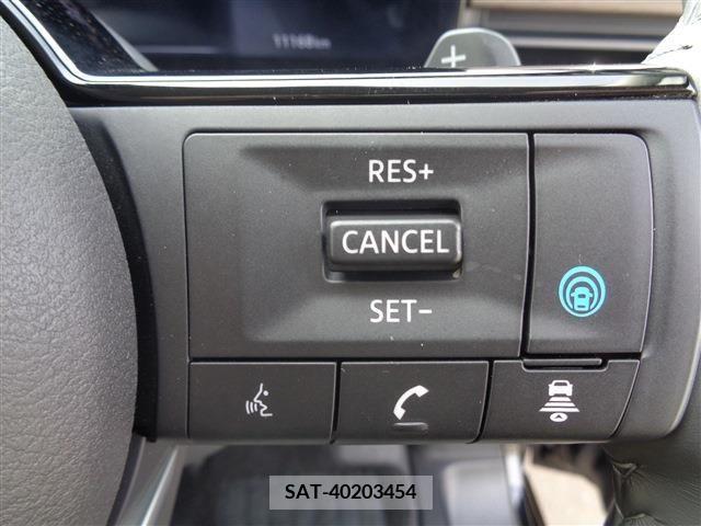 Nissan SERENA 2023-03 285587-27