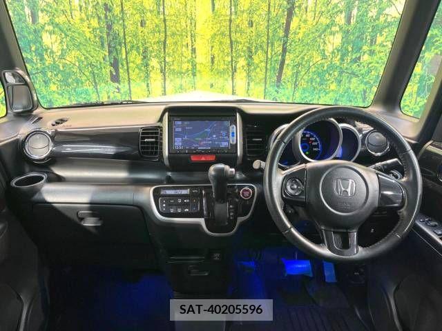 Honda N BOX CUSTOM 2013-09 306491-1