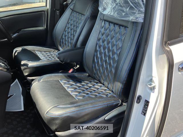 Toyota NOAH 2019-08 365133-22