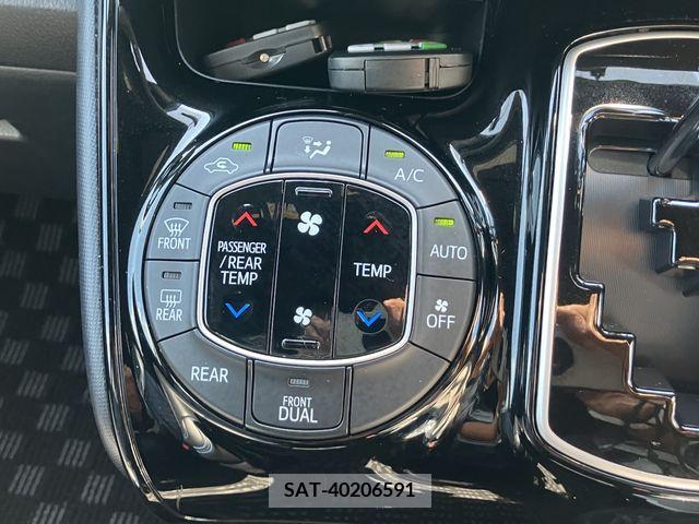Toyota NOAH 2019-08 365133-18