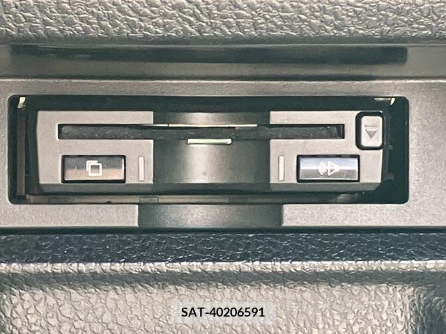 Toyota NOAH 2019-08 365133-20