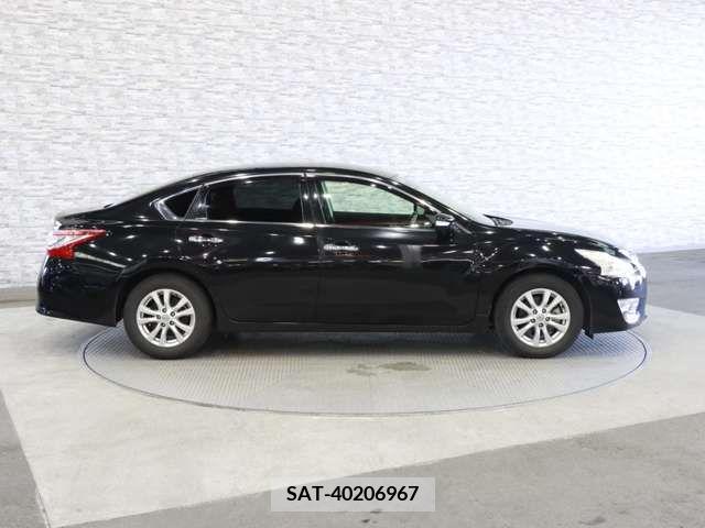Nissan TEANA 2017-03 369606-11