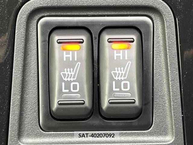 Mitsubishi OUTLANDER PHEV 2017-03 303556-4