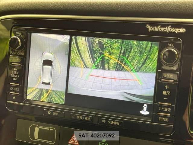 Mitsubishi OUTLANDER PHEV 2017-03 303556-3