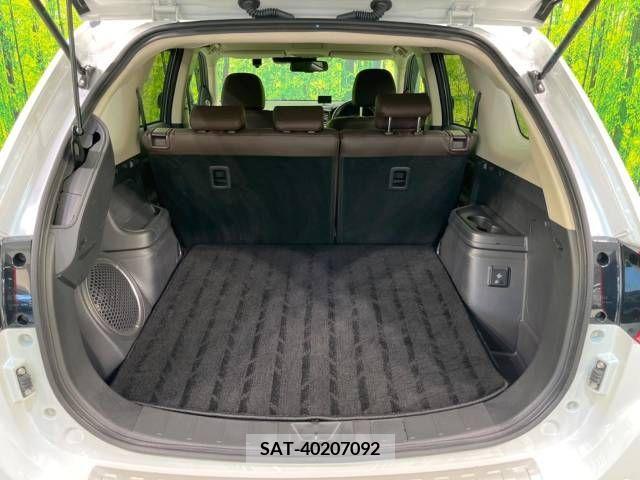 Mitsubishi OUTLANDER PHEV 2017-03 303556-10