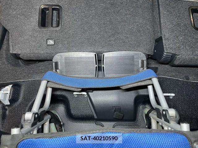 Toyota RACTIS 2012-12 380964-12