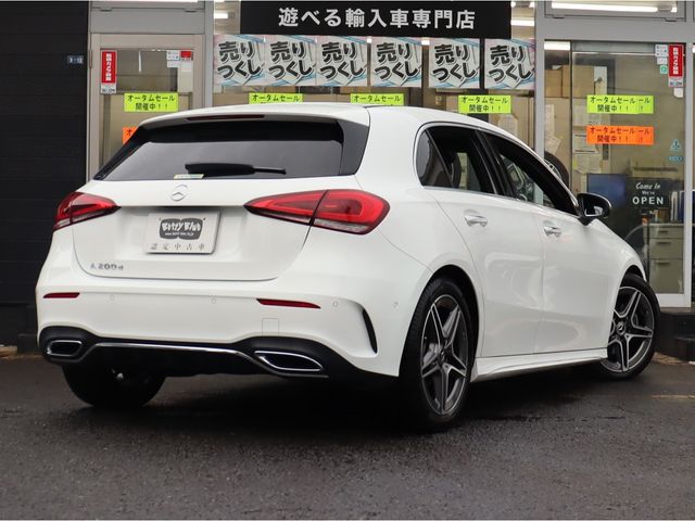 Mercedes Benz A-CLASS 2019-09 181584-25