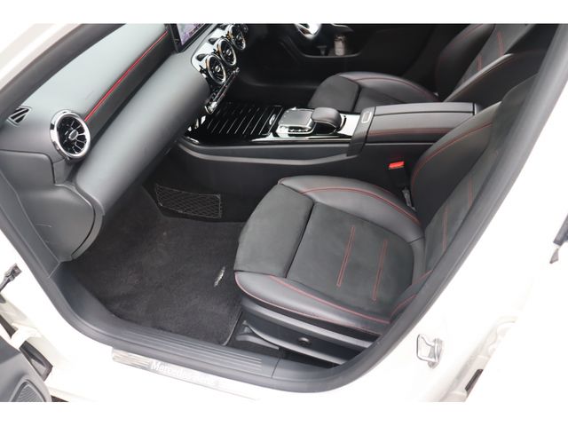 Mercedes Benz A-CLASS 2019-09 181584-5