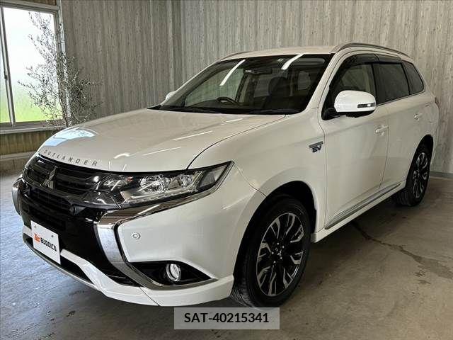 Mitsubishi OUTLANDER PHEV 2015-08 343458-9