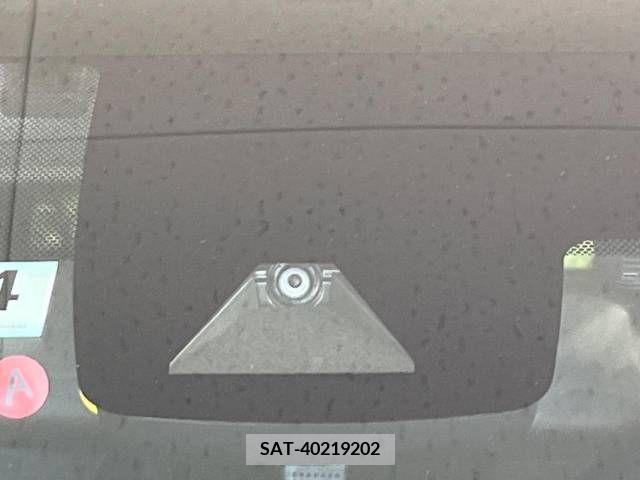 Toyota PRIUS 2019-04 282033-3