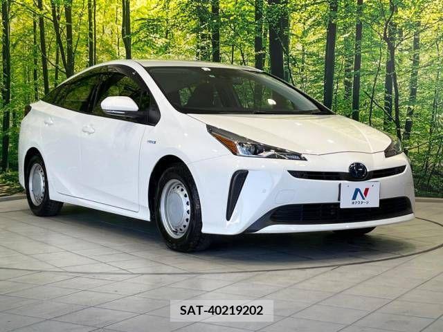 Toyota PRIUS 2019-04 282033-16