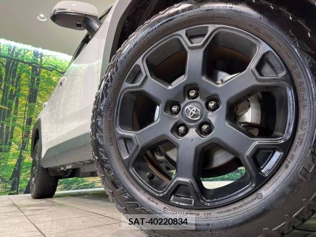 Toyota RAV4 2021-07 332596-13