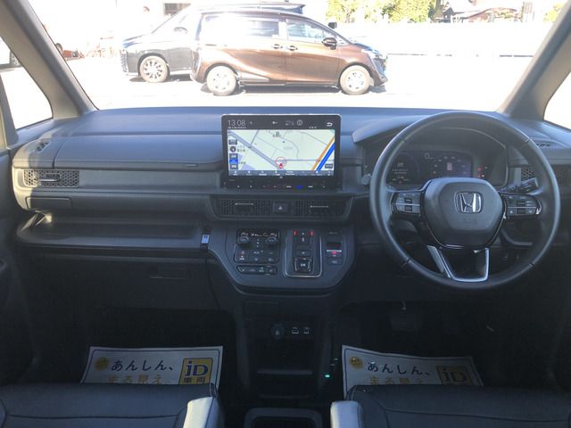 Honda e 2022-06 183388-2