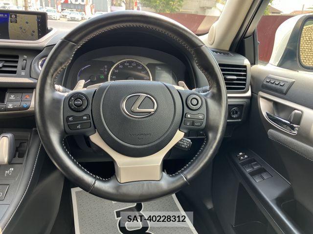 Lexus CT 2021-03 362727-10