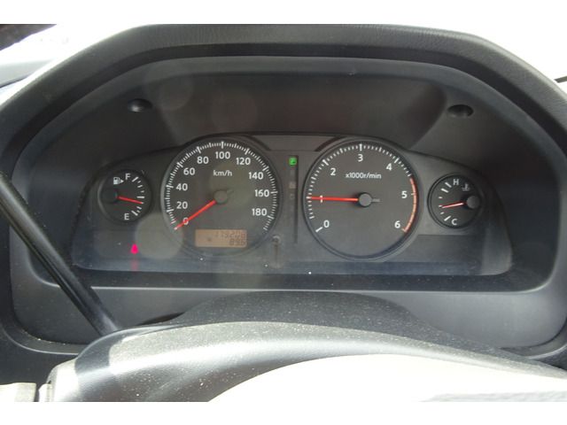 Nissan CARAVAN VAN 2011-04 21964-19