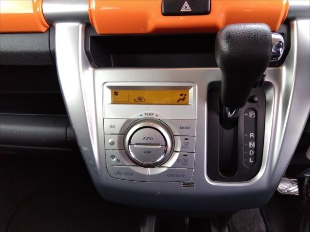 Mazda FLAIR CROSSOVER 2016-01 16933-11