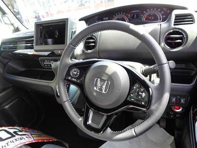 Honda N BOX CUSTOM 2022-10 23307-3