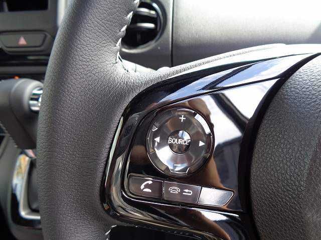 Honda N BOX CUSTOM 2022-10 23307-9