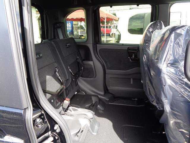 Honda N BOX CUSTOM 2022-10 23307-15