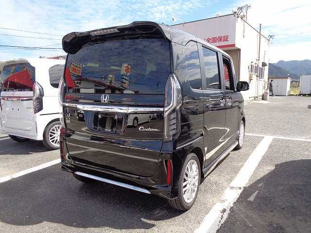Honda N BOX CUSTOM 2022-10 23307-2