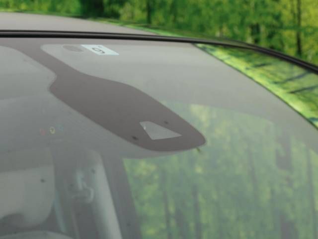 Nissan SERENA 2017-09 21298-2