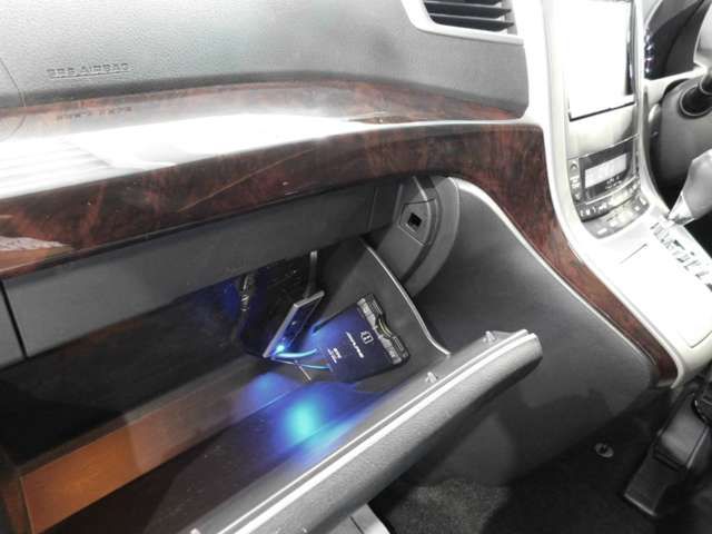 Toyota ALPHARD 2012-05 21944-12