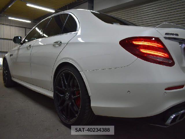 Amg E-CLASS 2019-12 333554-22