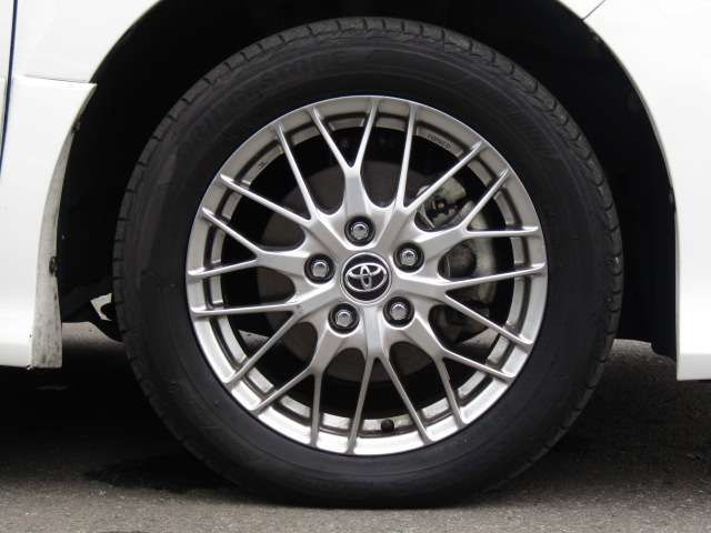 Toyota NOAH HYBRID 2018-09 12848-6