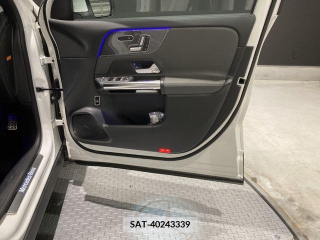 Mercedes Benz GLA-CLASS 2021-09 220280-7