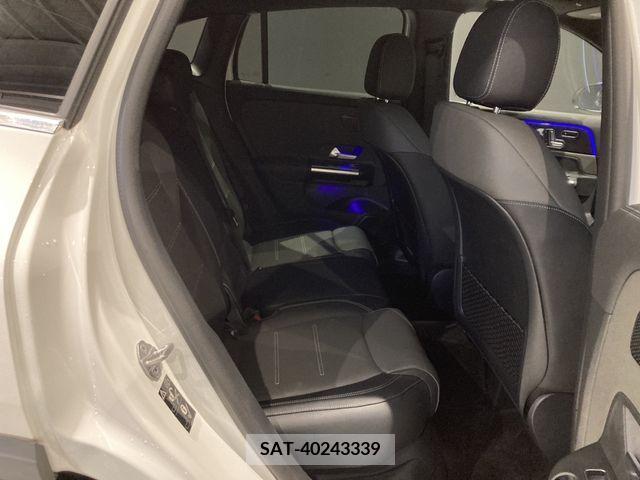 Mercedes Benz GLA-CLASS 2021-09 220280-12