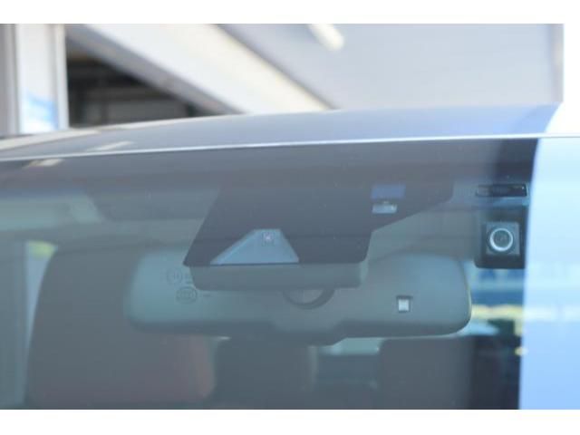 Lexus NX 2016-02 12856-8