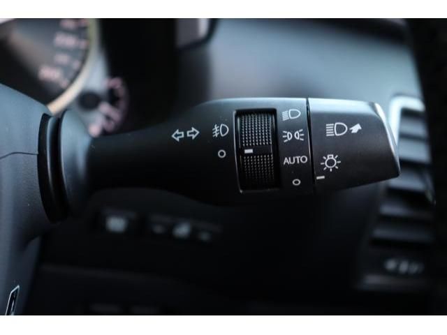 Lexus NX 2016-02 12856-20