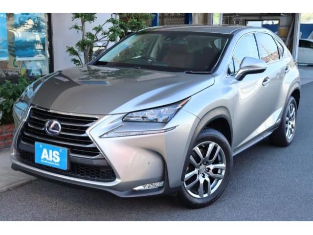 Lexus NX 2016-02 12856-0