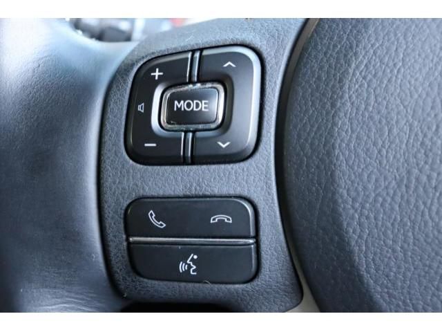Lexus NX 2016-02 12856-17