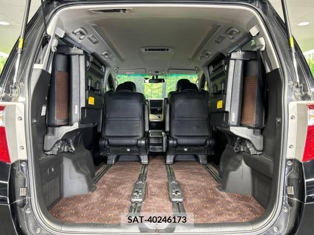Toyota ALPHARD 2014-04 389012-11
