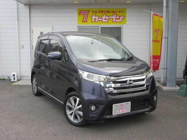 Nissan DAYZ 2014-07 1950-0