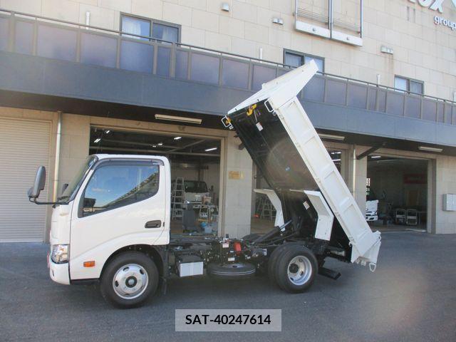 Hino DUTRO 2023-06 208477-8