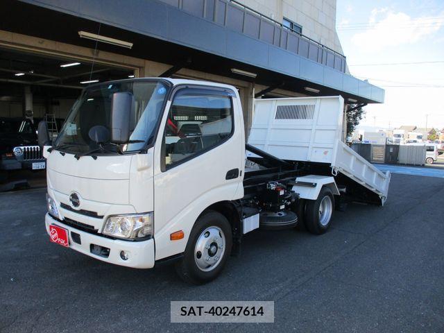 Hino DUTRO 2023-06 208477-0