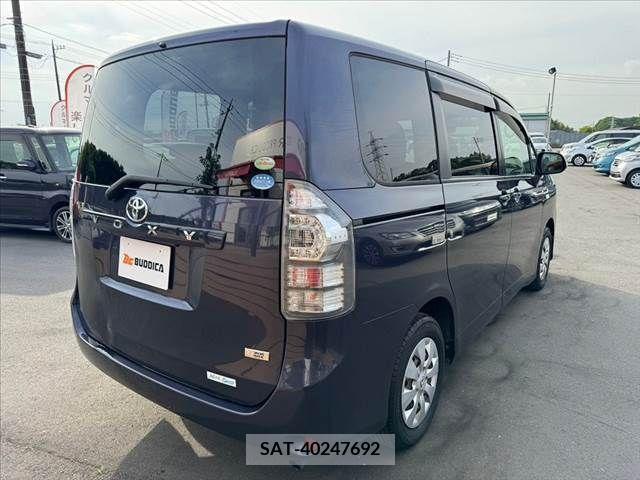 Toyota VOXY 2011-07 289013-14