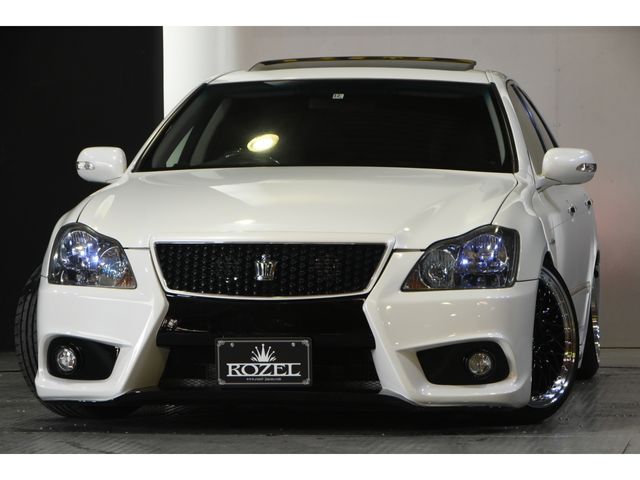 Toyota CROWN SEDAN 2006-07 6472-0