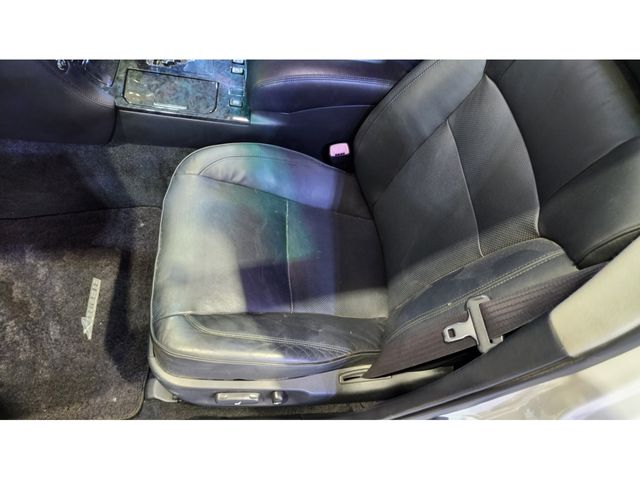 Toyota CROWN SEDAN 2006-07 6472-19