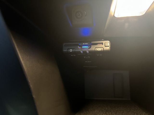 Renault MEGANE 2021-11 9082-18