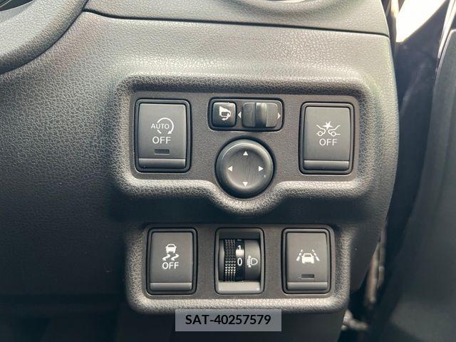 Nissan NOTE 2017-06 250678-12