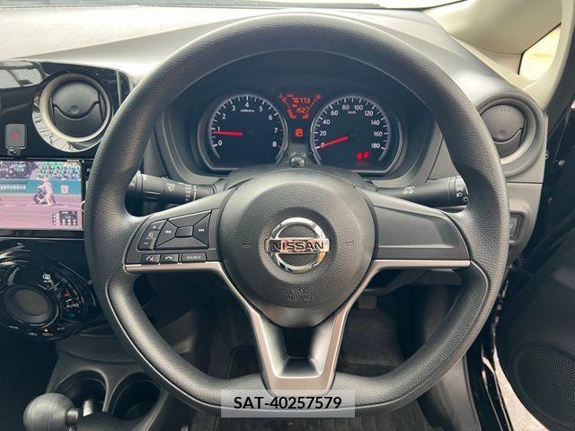 Nissan NOTE 2017-06 250678-3