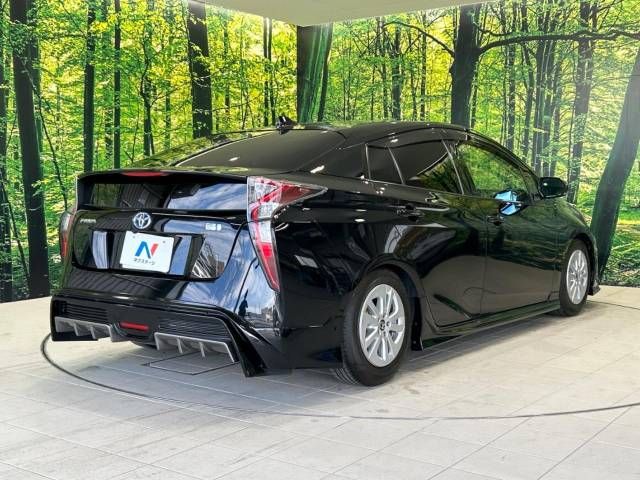 Toyota PRIUS 2017-04 9548-17
