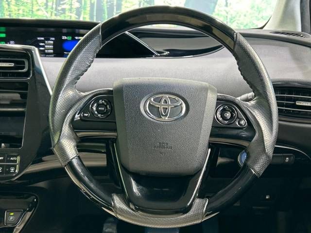 Toyota PRIUS 2017-04 9548-11