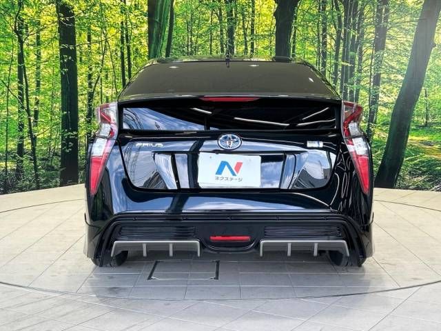 Toyota PRIUS 2017-04 9548-15