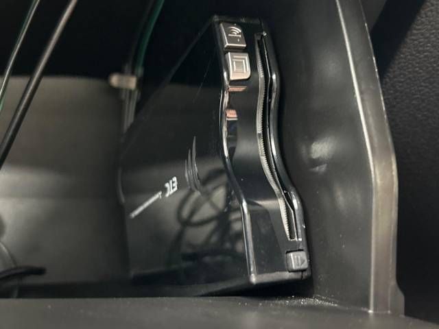 Toyota PRIUS 2017-04 9548-3